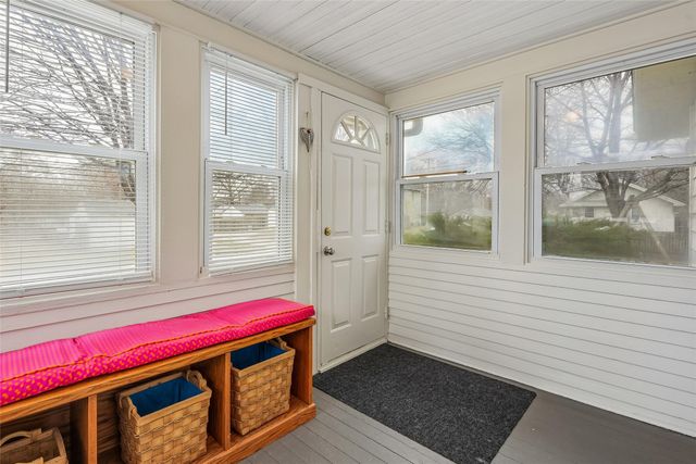 616 E Ovid Avenue, Des Moines, IA 50313