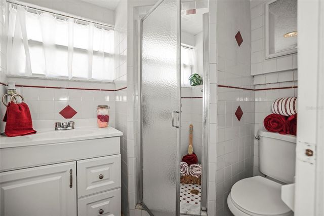 7101 35TH AVENUE N, St Petersburg, FL 33710