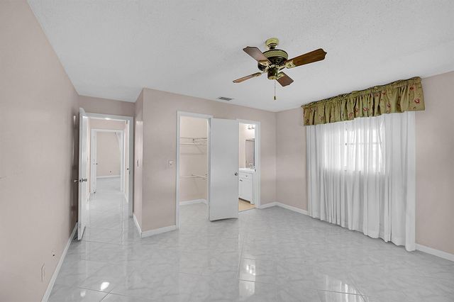 1515 SW 21st Street, Boynton Beach, FL 33426