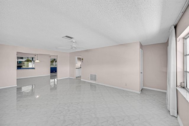 1515 SW 21st Street, Boynton Beach, FL 33426