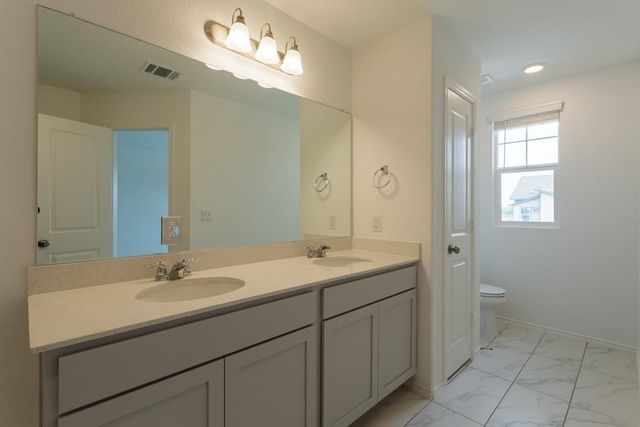 7237 Spotted Leaf WAY, Del Valle, TX 78617