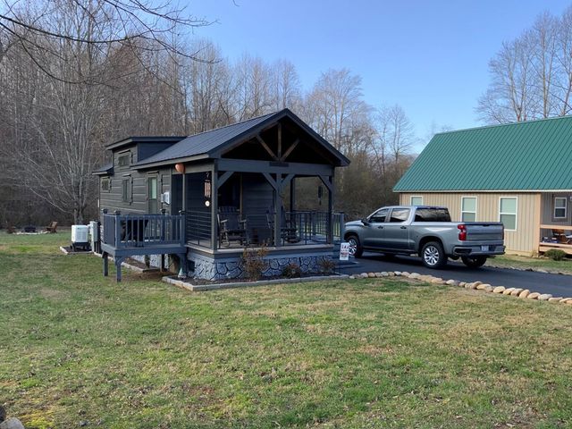121 Lazy Bear Trail, Andrews, NC 28901