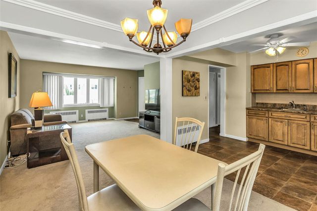 72 Guenther Avenue, Valley Stream, NY 11580