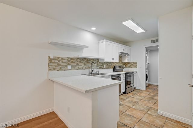 1602 Coyote Run Drive, Henderson, NV 89014