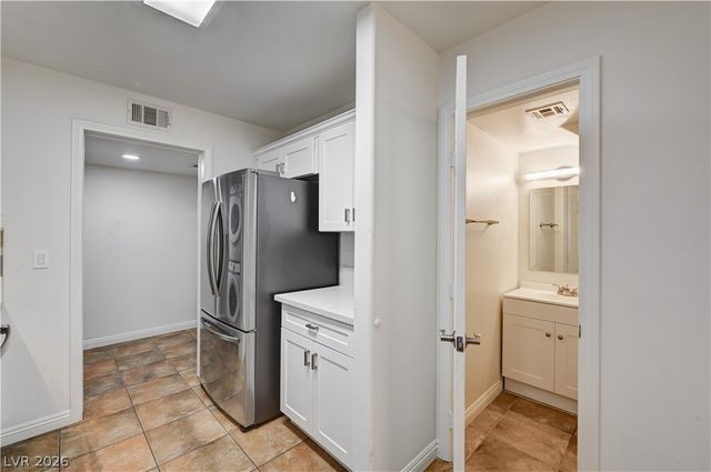 1602 Coyote Run Drive, Henderson, NV 89014