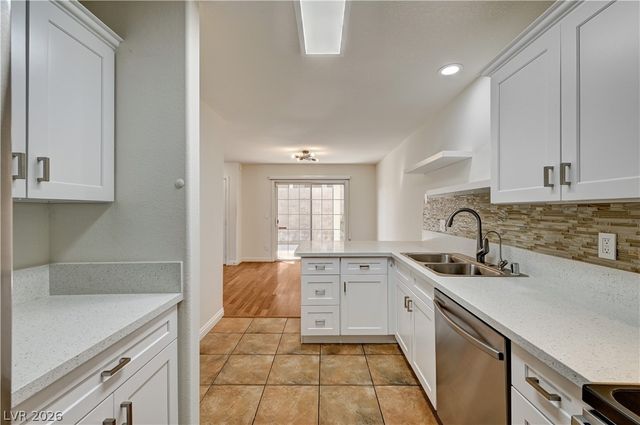 1602 Coyote Run Drive, Henderson, NV 89014