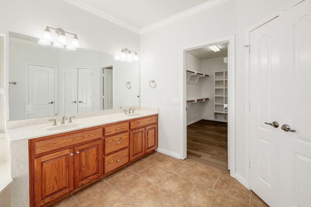 706 Speed Horse, Liberty Hill, TX 78642