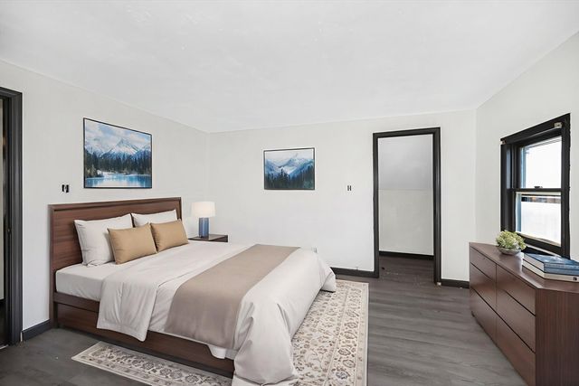 73 W 4th St, Lowell, MA 01850