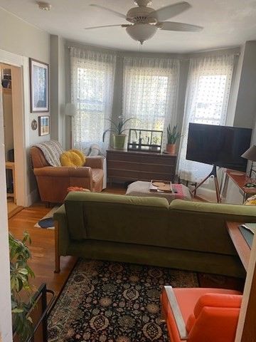 208A Washington Street 3, Somerville, MA 02143