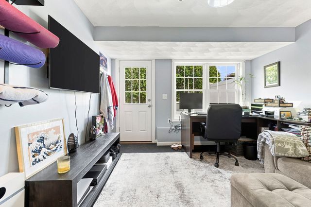 73 Liberty St 1, Danvers, MA 01923