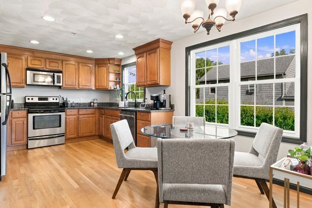 73 Liberty St 1, Danvers, MA 01923
