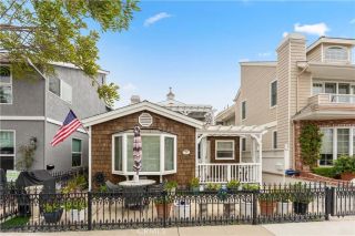 130 Topaz 1/2, Newport Beach, CA 92662