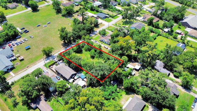 4615 Tronewood Street, Houston, TX 77016