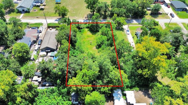 4615 Tronewood Street, Houston, TX 77016