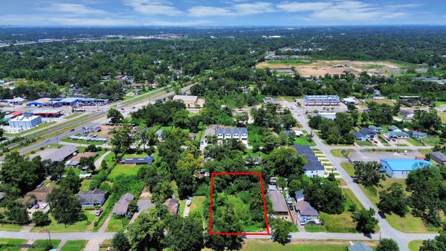 4615 Tronewood Street, Houston, TX 77016