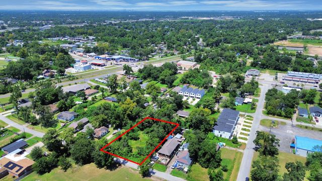 4615 Tronewood Street, Houston, TX 77016