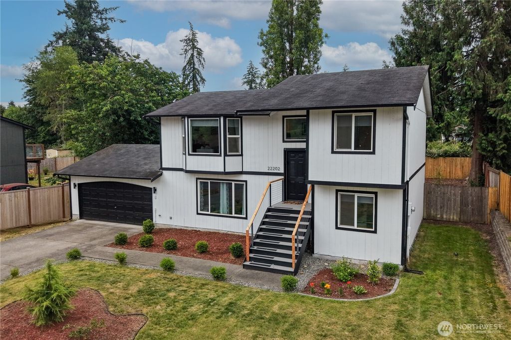 22202 129th Street E, Bonney Lake, WA 98391