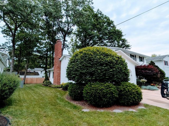 1371 Sanford Street, Vermilion, OH 44089