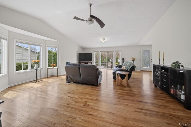 4187 Mistral Circle, Clay, NY 13090