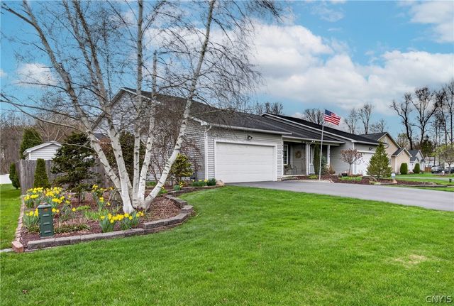 4187 Mistral Circle, Clay, NY 13090