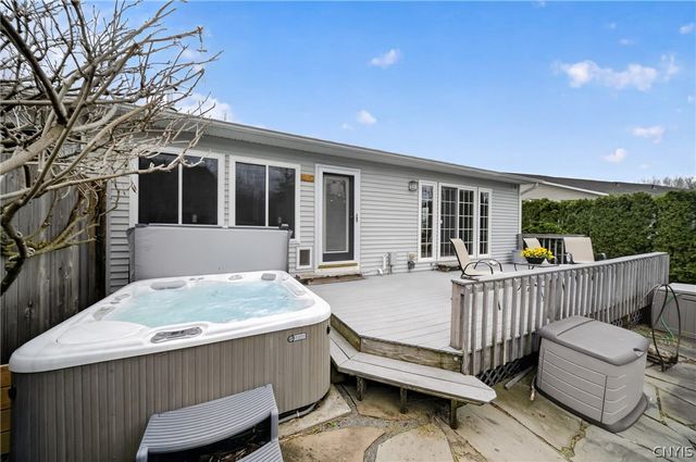 4187 Mistral Circle, Clay, NY 13090
