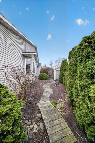 4187 Mistral Circle, Clay, NY 13090