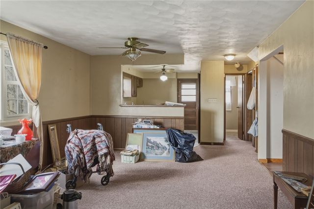 117 Carries Dr, Burgettstown Boro, PA 15021