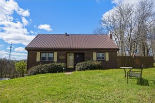 117 Carries Dr, Burgettstown Boro, PA 15021