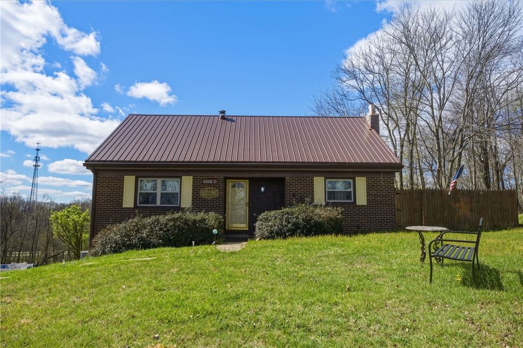 117 Carries Dr, Burgettstown Boro, PA 15021