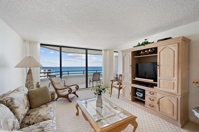3560 S Ocean Boulevard Ph-6, South Palm Beach, FL 33480