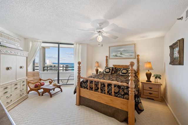 3560 S Ocean Boulevard Ph-6, South Palm Beach, FL 33480