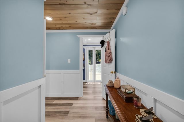 5744 N 11 Highway, Walhalla, SC 29691
