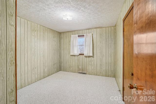 277 Powell Street, Hendersonville, NC 28792