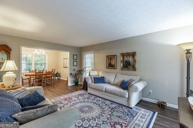 3672 Stonelake Court SW, Lilburn, GA 30047