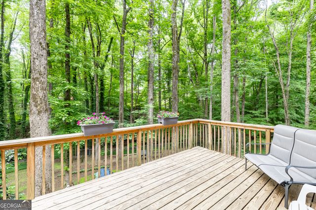 3672 Stonelake Court SW, Lilburn, GA 30047