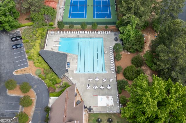 3672 Stonelake Court SW, Lilburn, GA 30047