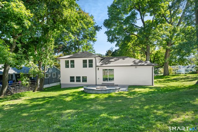 105 Glenville Street, Greenwich, CT 06831