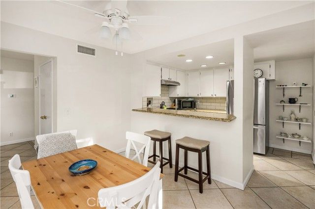 5573 E Vista Del Rio, Anaheim, CA 92807