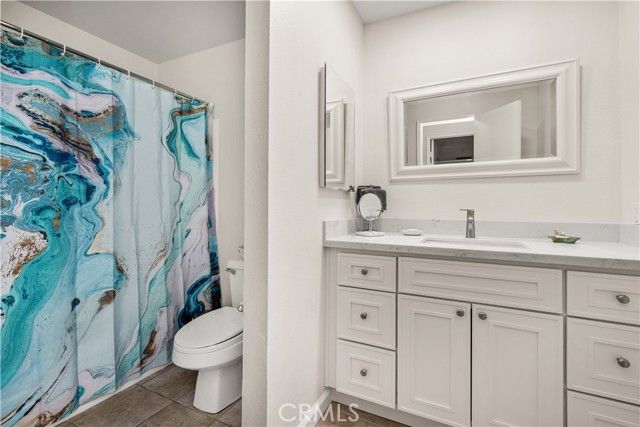 5573 E Vista Del Rio, Anaheim, CA 92807