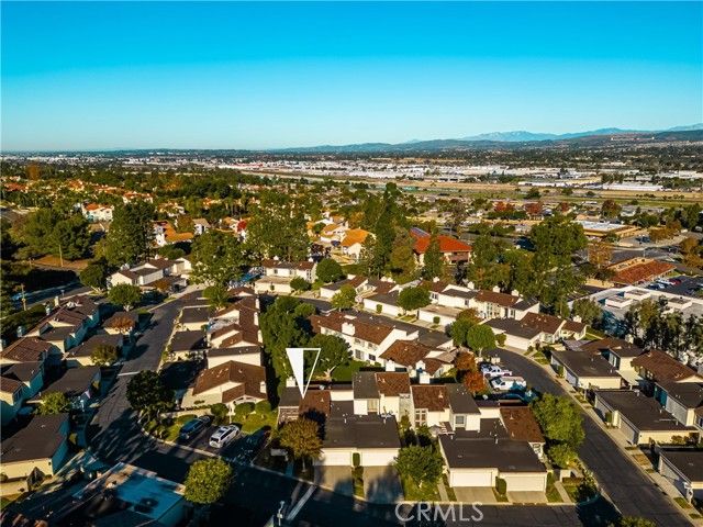 5573 E Vista Del Rio, Anaheim, CA 92807