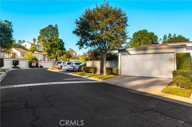 5573 E Vista Del Rio, Anaheim, CA 92807