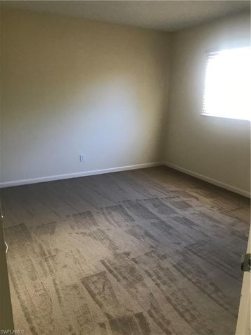 216 Banyan BLVD # 216, Naples, FL 34102