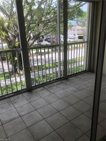 216 Banyan BLVD # 216, Naples, FL 34102