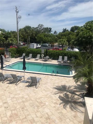 216 Banyan BLVD # 216, Naples, FL 34102