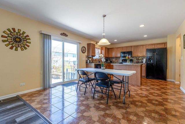 4004 Cypress Drive, Zion, IL 60099