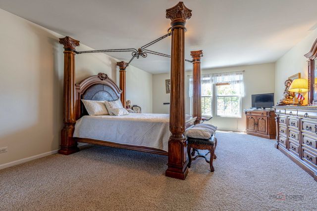 4004 Cypress Drive, Zion, IL 60099