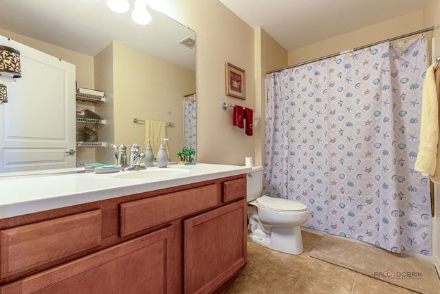 4004 Cypress Drive, Zion, IL 60099
