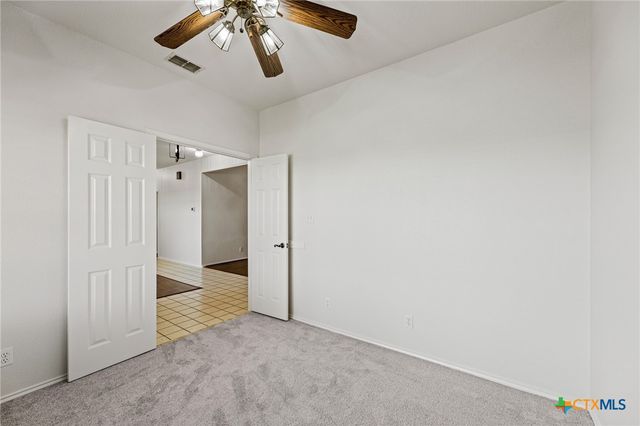 11077 County Road 440, Thorndale, TX 76577
