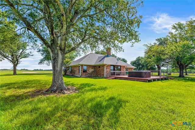 11077 County Road 440, Thorndale, TX 76577