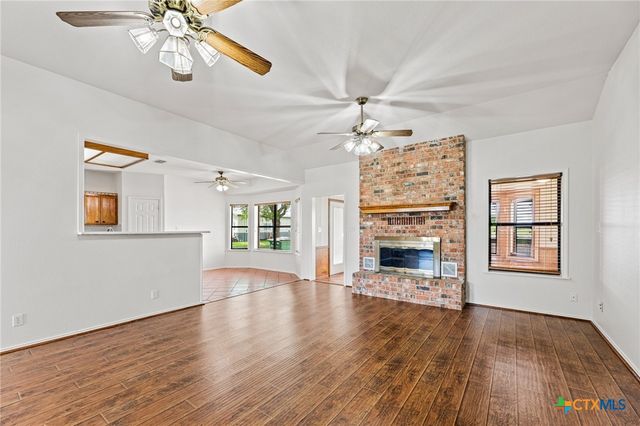 11077 County Road 440, Thorndale, TX 76577